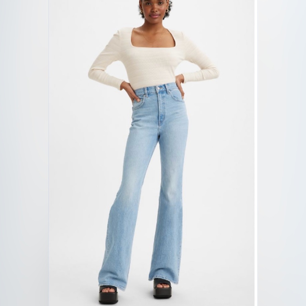 Levi’s 70s High Rise Flare